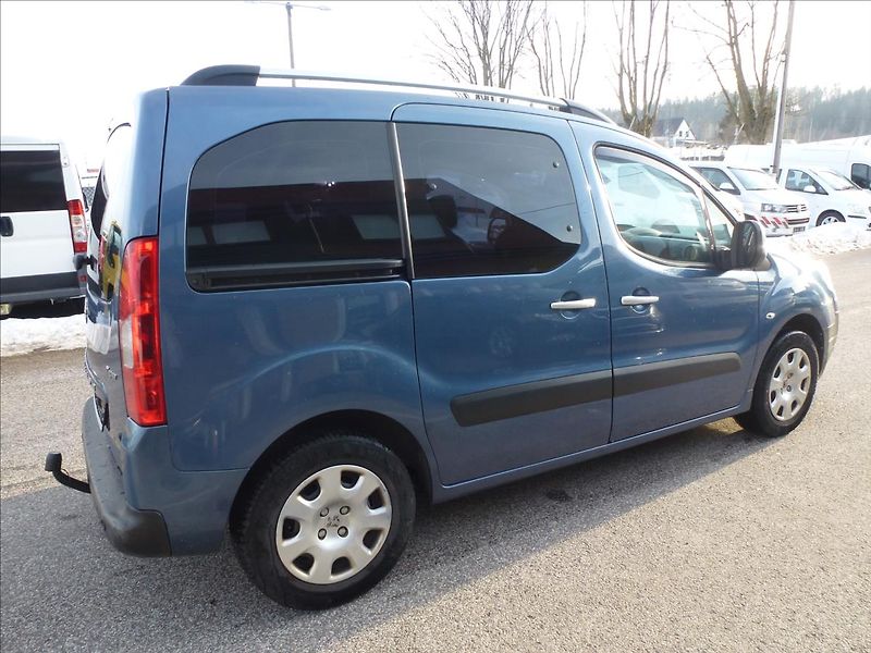 Peugeot Partner Tepee 1,6 TeePee HDI 92 k Active - fotka 7 z 44