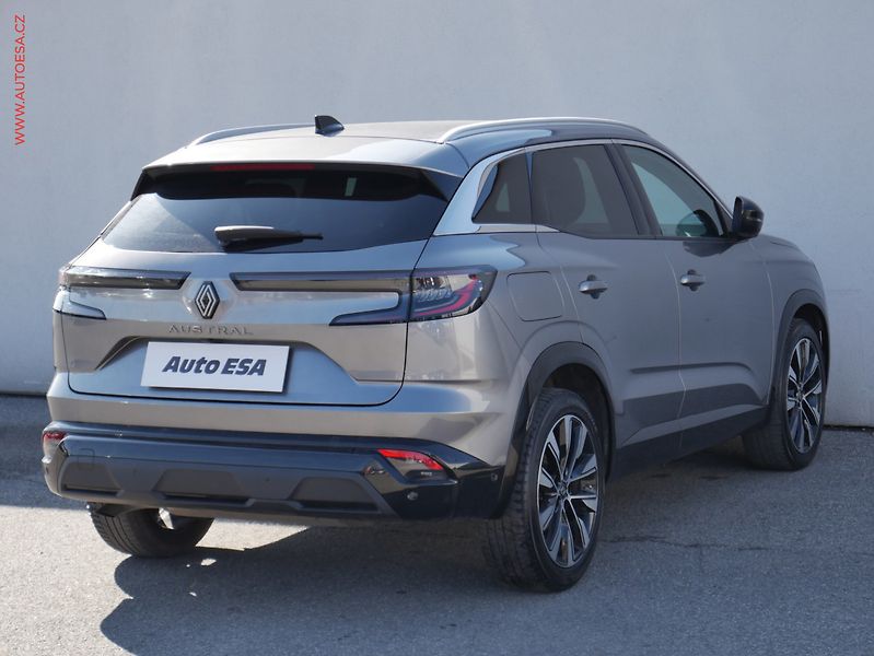 Renault Austral (2023) 1.3 TCe, ČR, Techno, navi - fotka 4 z 26