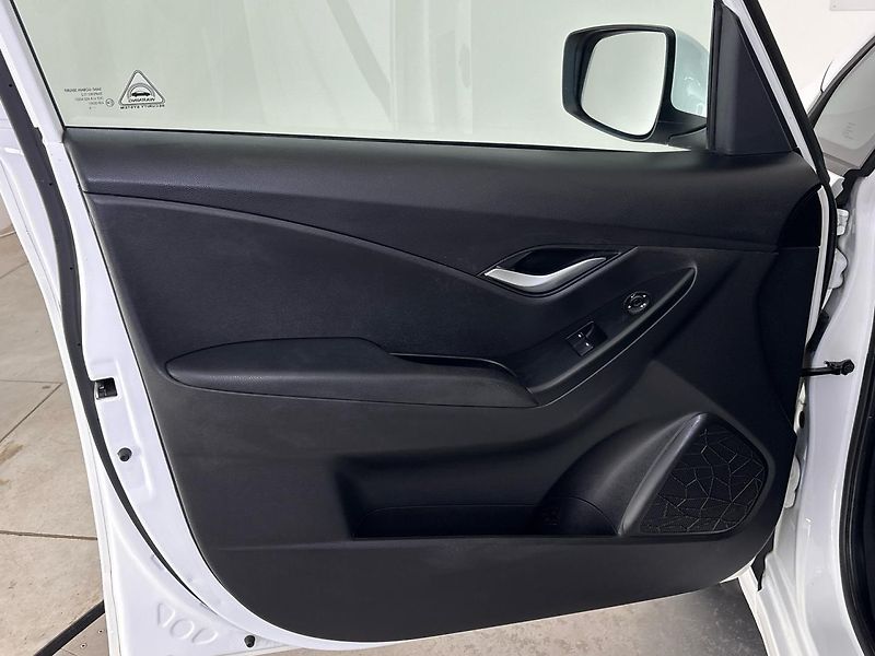 Hyundai ix20 Hatchback - fotka 13 z 28