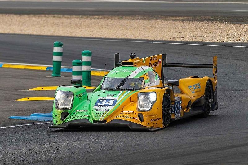 Vítěz 24 hodin Le Mans 2023, Ferrari stáje AF Corse, při triumfální jízdě. Foto: Wikimedia Commons, crash71100 CC0