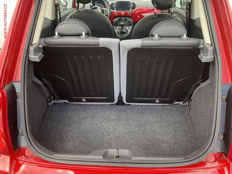Fiat 500 (2017) 1.2i, Lounge, panor, +kola - fotka 7 z 12