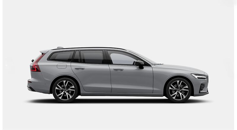 Volvo V60 (2026) B4 PLUS DARK AUT - fotka 16 z 17
