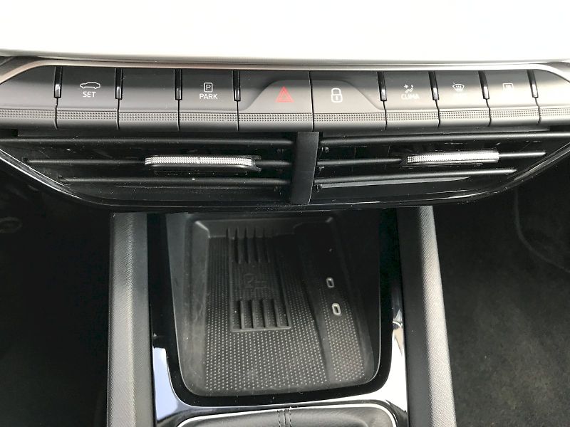 Škoda Octavia (2025) COMBI TOP SELECTION 1,5 TSI 85 - fotka 23 z 25