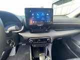 Toyota Yaris 1.5 Hybrid 116k automat Style - náhled 16