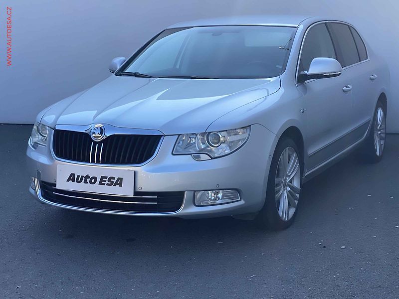 Škoda Superb (2008) 3.6FSI 4x4, DSG, bixen - fotka 3 z 19