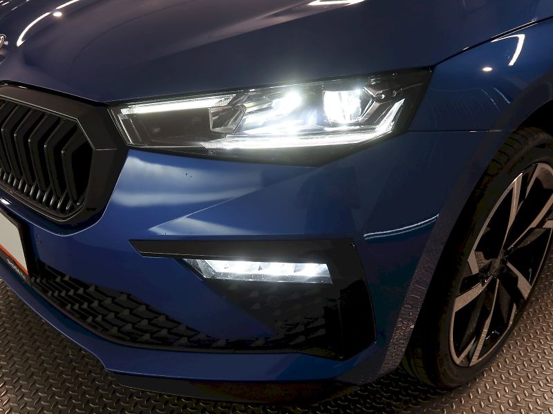 Škoda Scala (2025) MONTE CARLO 1.5TSI 110KW DSG P - fotka 10 z 39