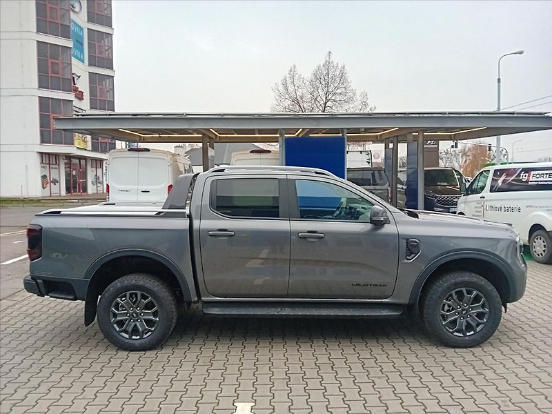 Ford Ranger (2025) 3,0 EcoBlue V6 176kW  Wildtrac - fotka 6 z 14