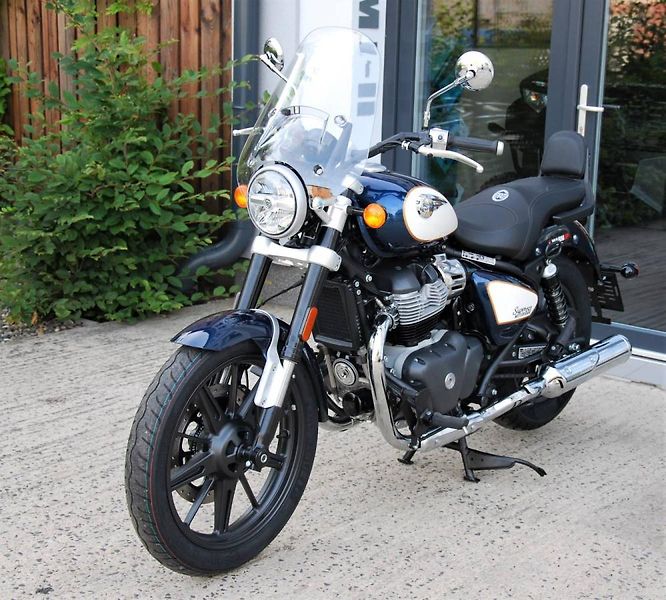 Royal Enfield Super Meteor 650 (2026) CELESTIAN BLUE - fotka 10 z 25