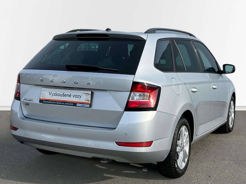 Škoda Fabia (2023) 1.0 TSI 70kW Ambition Combi To - fotka 2 z 20