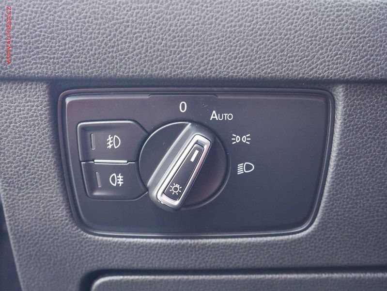Volkswagen Passat (2020) 2.0TDi, ELE, DSG, LED - fotka 19 z 25