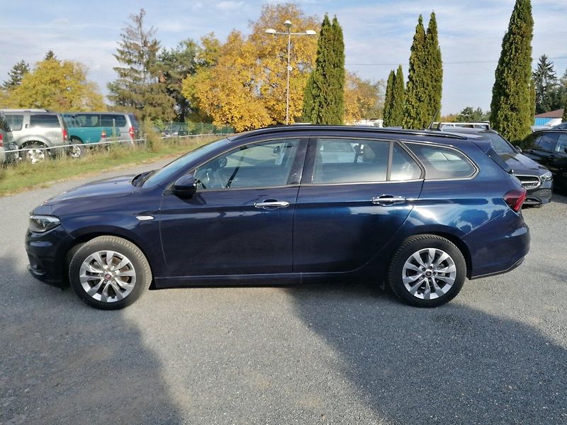 Fiat Tipo (2018) 1.6 JTD Navi,Kamera - fotka 6 z 21