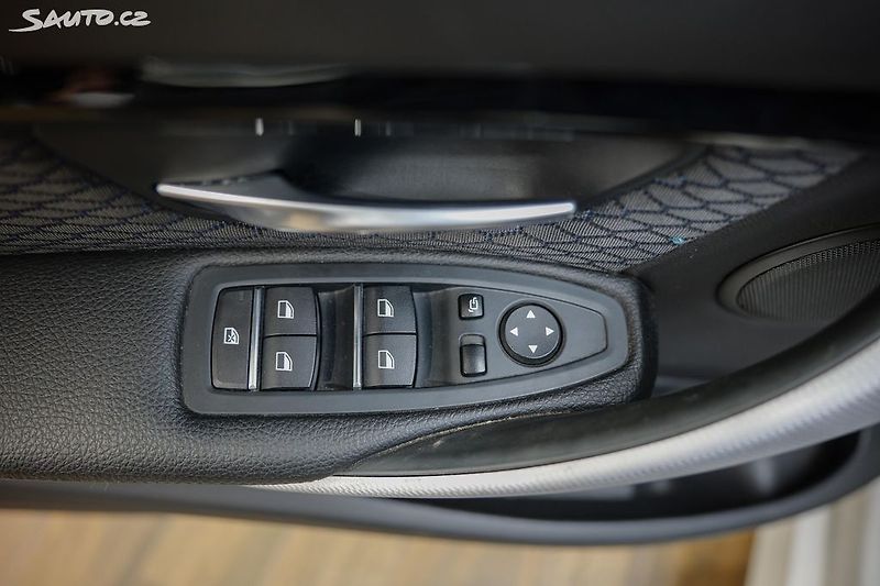 BMW Řada 3 340i xDrive - 418 kW STAGE 3 - fotka 23 z 35