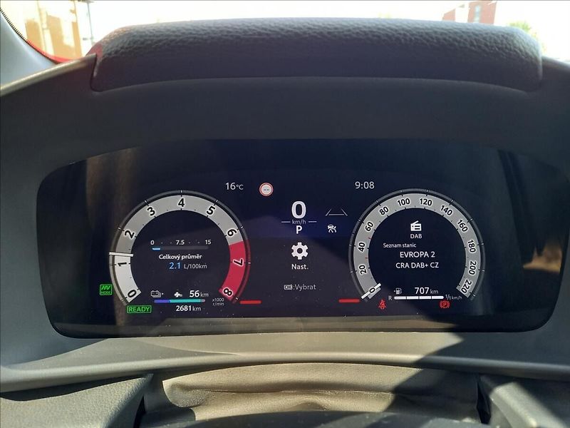Toyota C-HR 2,0 Style  PHEV - fotka 13 z 14
