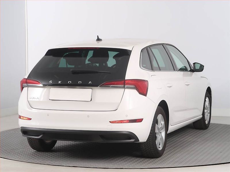 Škoda Scala (2023) Style 1.0 TSI, ČR,1.maj - fotka 5 z 17