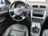 Škoda Octavia (2011) 1.6 TDI, nová STK, zamluveno - náhled 7