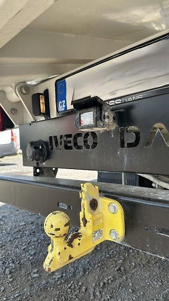 Iveco Daily (2023) 35C sklápěč 6míst 3.5t tupláky - fotka 6 z 11