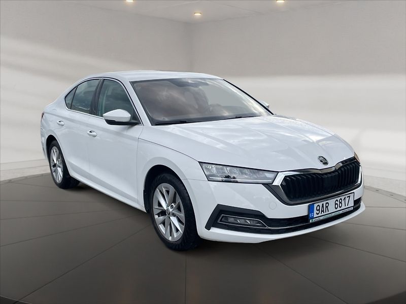 Škoda Octavia 1,5 TSI Style - fotka 1 z 11