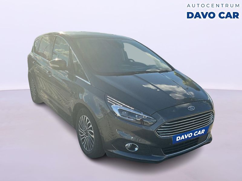 Ford S-MAX 2,0 TDCI 110kW Titanium Pano - fotka 9 z 27
