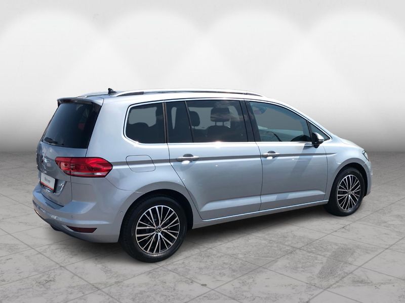 Volkswagen Touran People 1,5 TSI 110 kW EVO2 7DS - fotka 6 z 30