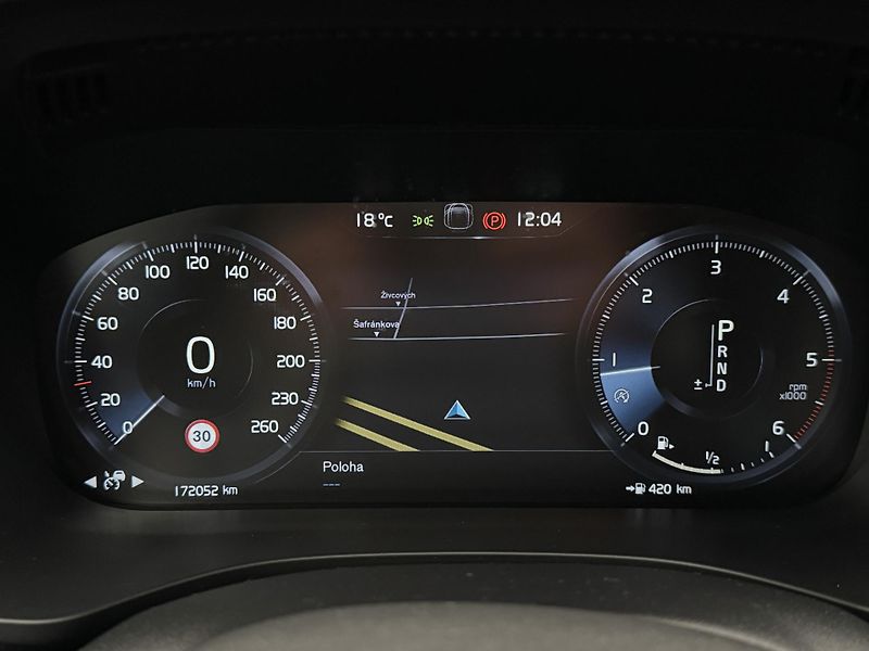 Volvo XC60 D5 AWD INSCRIPTION AUT CZ - fotka 16 z 42