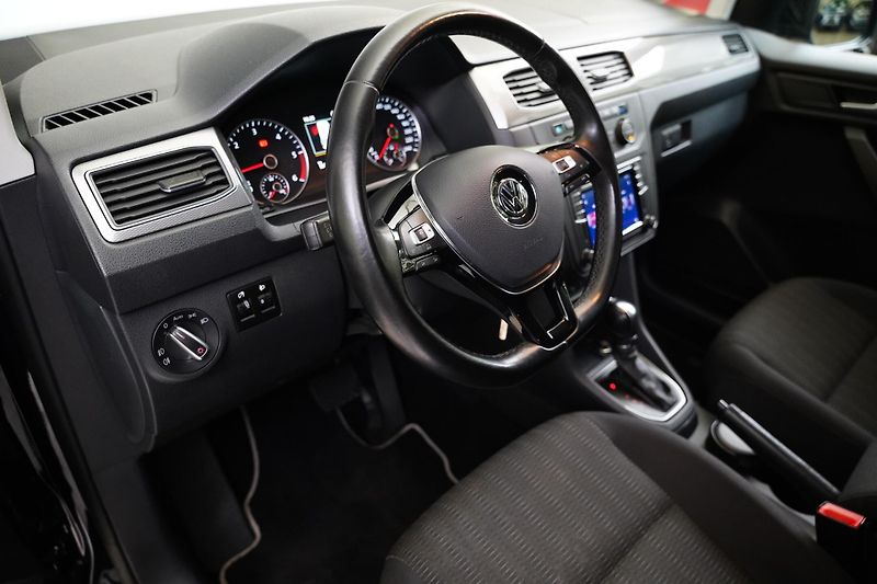 Volkswagen Caddy - fotka 15 z 30