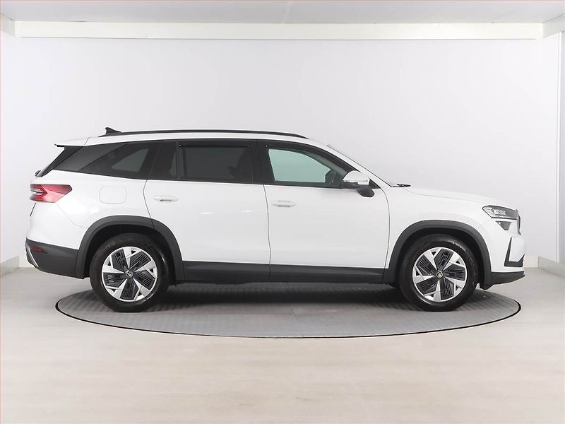 Škoda Kodiaq (2024) 2.0 TDI - fotka 6 z 30