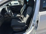 Hyundai i30 1.5 DPI 80kW serviska - náhled 19