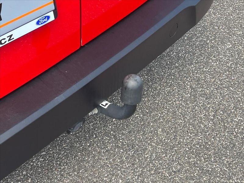 Ford Transit Connect 1,5 EcoBlue 73kW TREND skříň - fotka 19 z 20