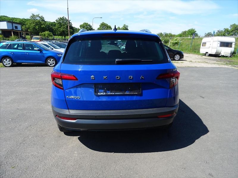 Škoda Karoq 1,0 TSi Business  85 kW - fotka 8 z 31