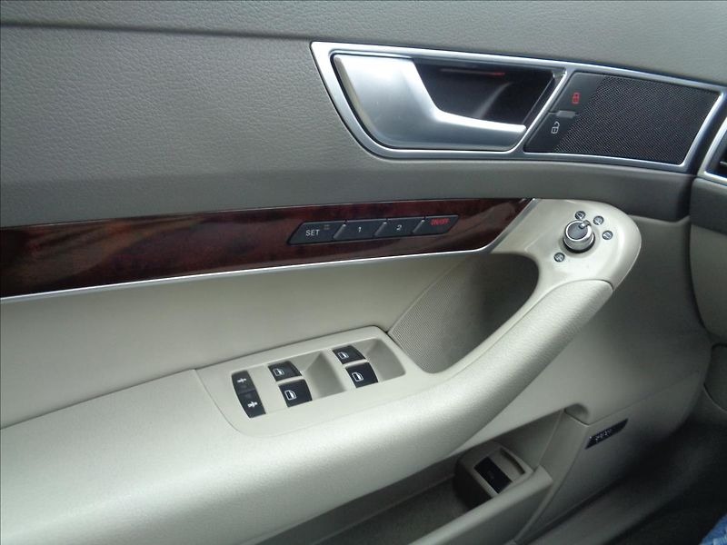 Audi A6 3,0 - fotka 13 z 17