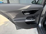 Mercedes-Benz Třídy C 2,0 220d 147 KW AMG 4 MATIC CZ - náhled 28