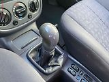 Mercedes-Benz Třídy A (2003) 1.4i 140, Classic, AC - náhled 14