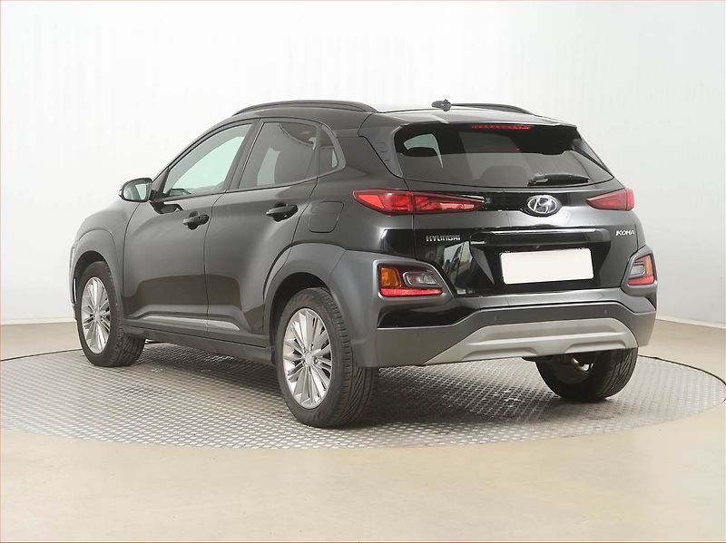 Hyundai Kona (2018) 1.0 T-GDI, Kůže, Tempomat - fotka 4 z 15