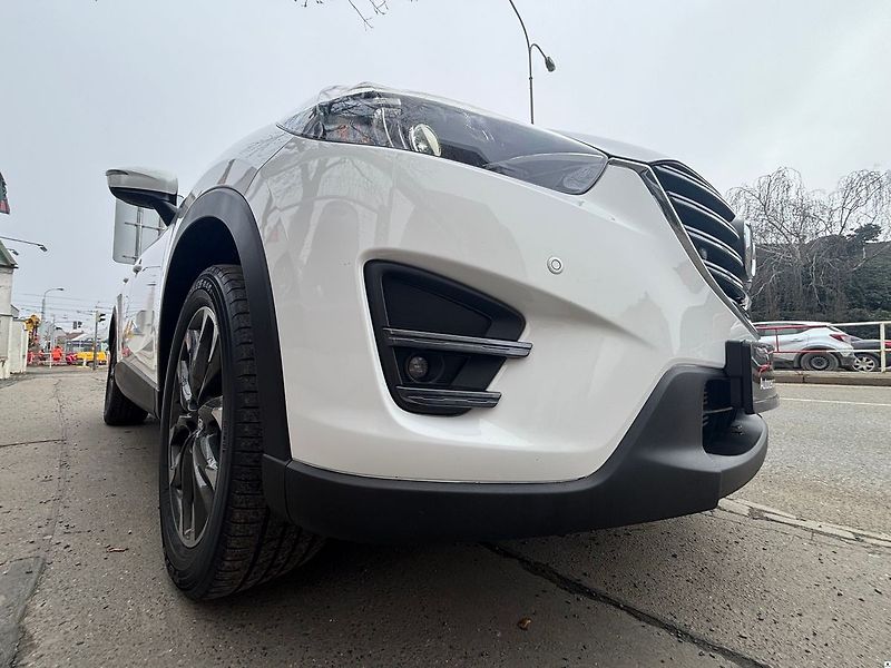 Mazda CX-5 2.2D/2017/MAN6,4X4-ZÁRUKA12-36 - fotka 49 z 54