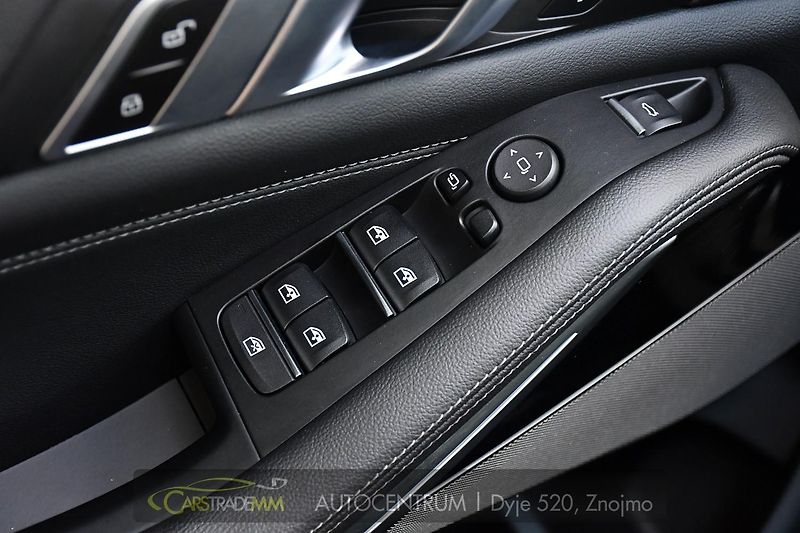 BMW X5 M50d xD M-SPORT HUD ČR 1M - fotka 27 z 67