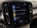 Volvo XC40 T3 MOMENTUM REZERVACE - náhled 31