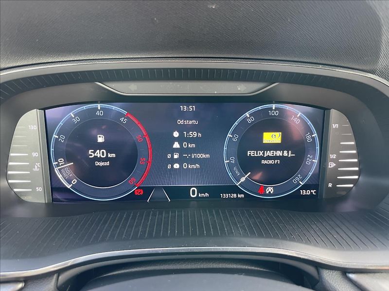 Škoda Octavia 2,0 TDI Combi Ambition Plus - fotka 8 z 21