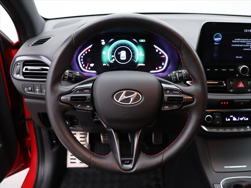 Hyundai i30 1,5 T-GDI 117kW N-Line Premium - fotka 18 z 34