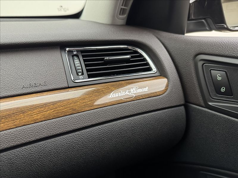 Škoda Superb 2,0 125kW L&K VÝHŘEV TAŽNÉ ČR - fotka 26 z 45