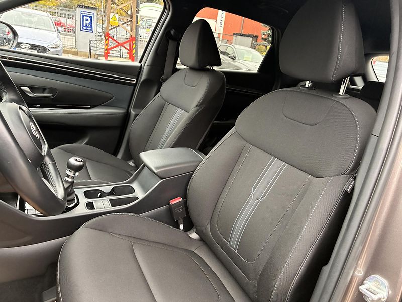 Hyundai Tucson 1.6T-GDi 132kW, REZERVACE - fotka 10 z 30