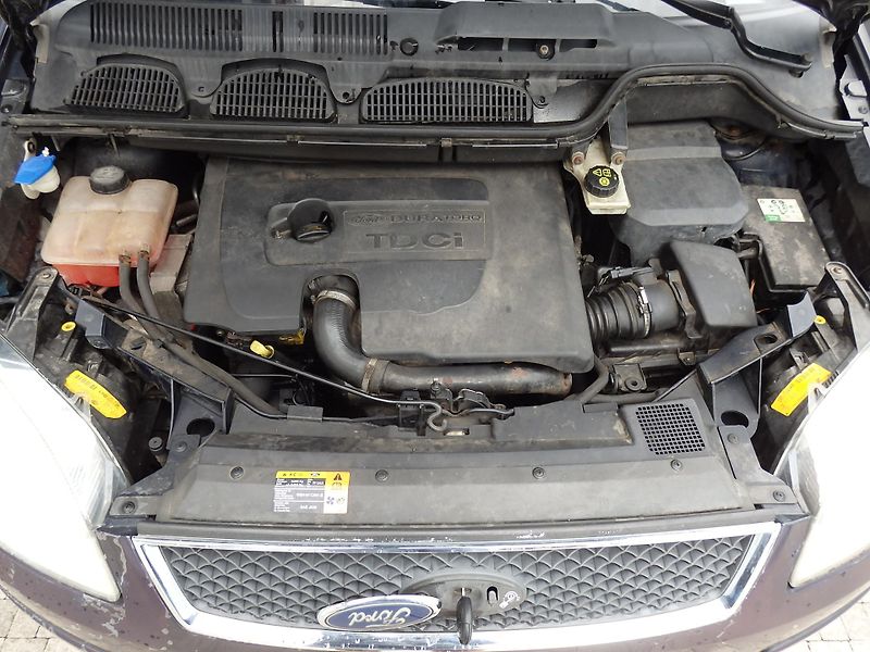 Ford C-MAX 1.6 TDCI 80 kW ZÁVĚS, KLIMA - fotka 12 z 14