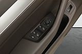 Volkswagen Passat (2016) 1.6 TDI, Navi, Tempomat - náhled 15