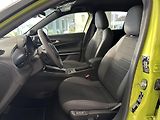 Fiat 600 (2026) Sport 1,2 Turbo Hybrid 145k AT - náhled 9
