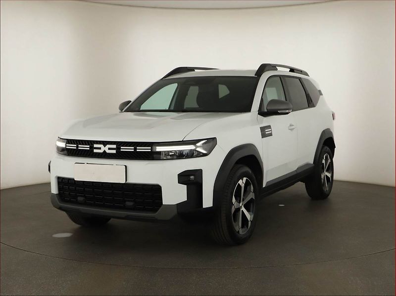 Dacia Bigster (2025) 1.2 MHEV, JOURNEY, KEYLESS - fotka 2 z 15
