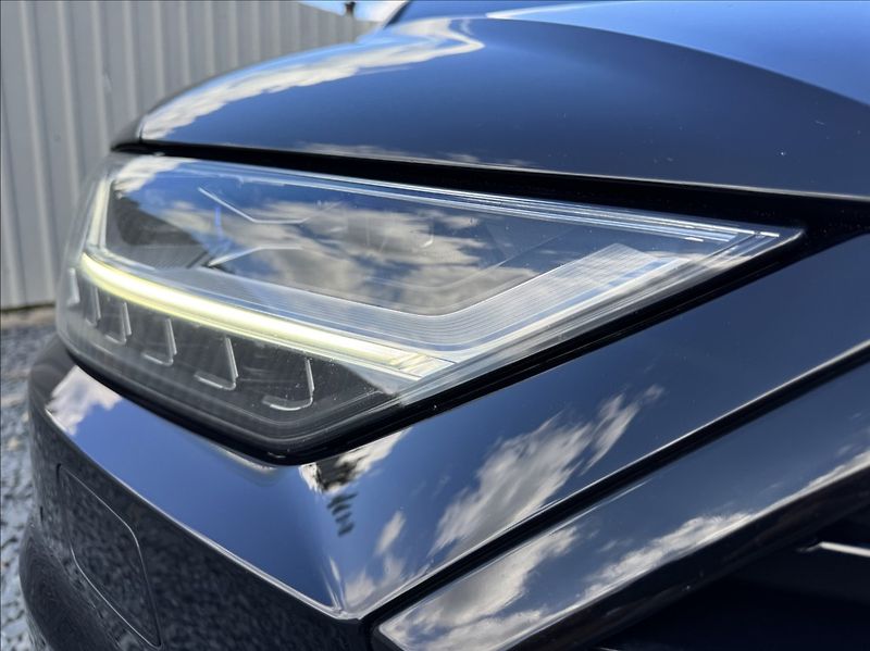Audi A8 3,0 50 TDI QUATTRO LASER DPH - fotka 8 z 50