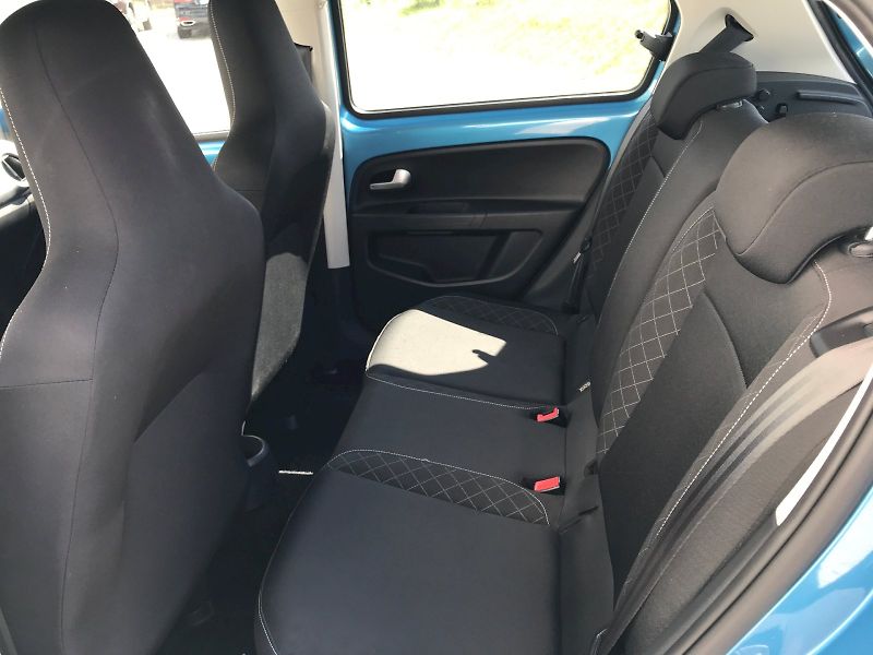 Škoda Citigo (2018) 1.0 MPI / 44 kW / 5MP / Elegan - fotka 11 z 21