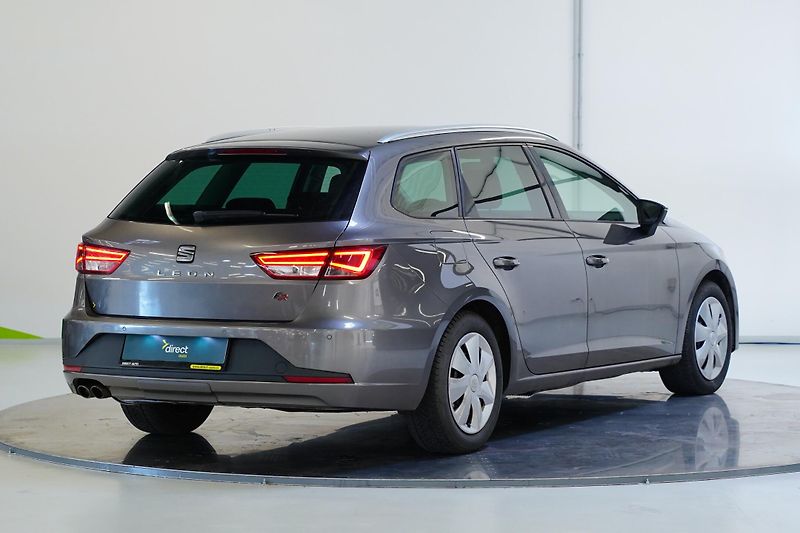 Seat Leon - fotka 2 z 27