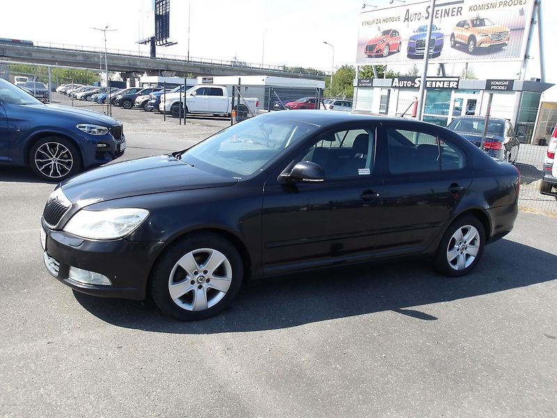 Škoda Octavia 2,0TDi JEZDÍ VÝBORNĚ ! - fotka 2 z 42