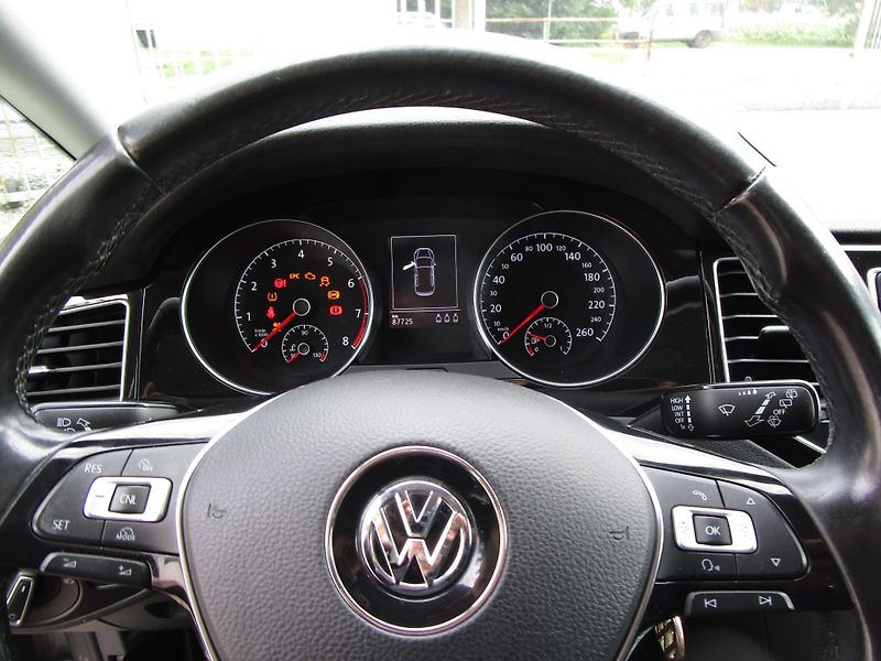 Volkswagen Golf Sportsvan 1,4TSI-92KW-KOUPEN V ČR+STK - fotka 11 z 20