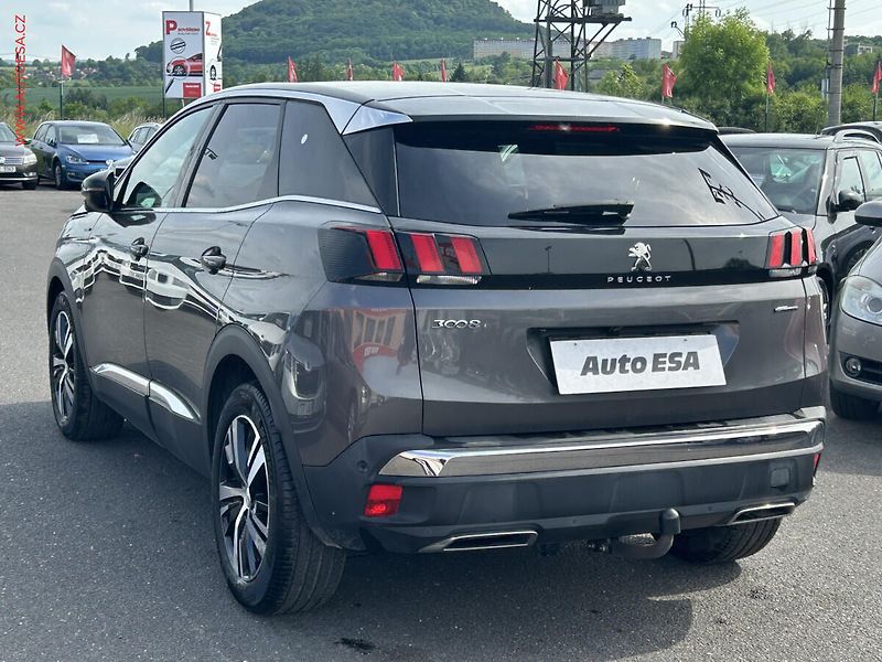 Peugeot 3008 (2018) 1.2 PT, GT Line - fotka 6 z 19